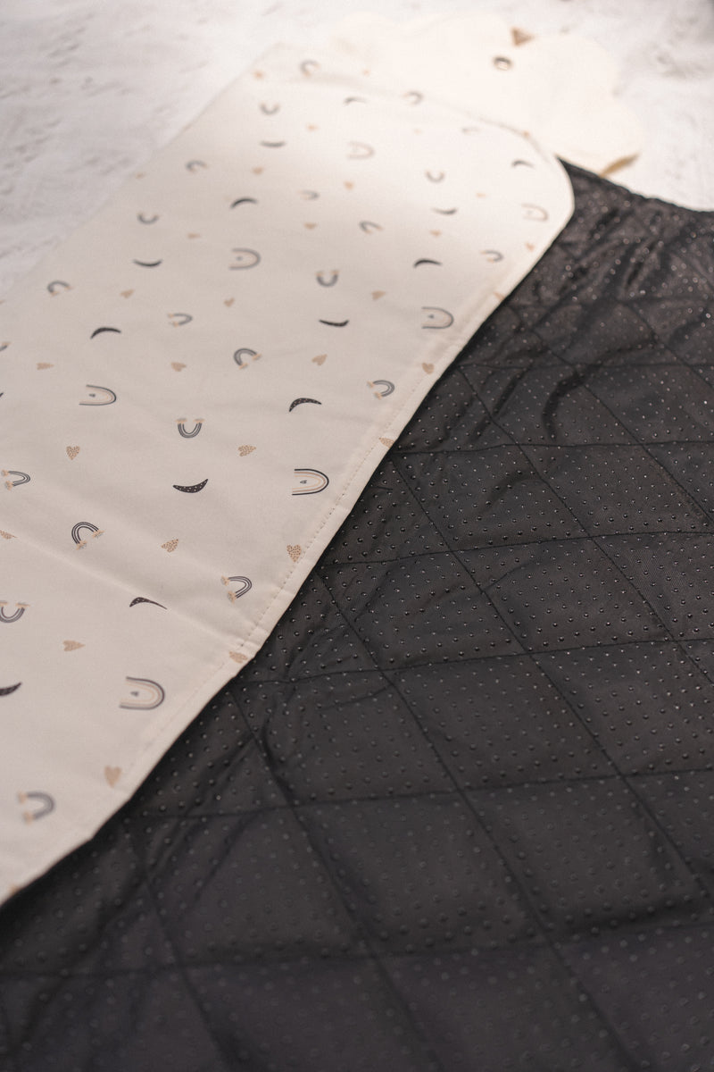 Baskie Place Mat (Waterproof)