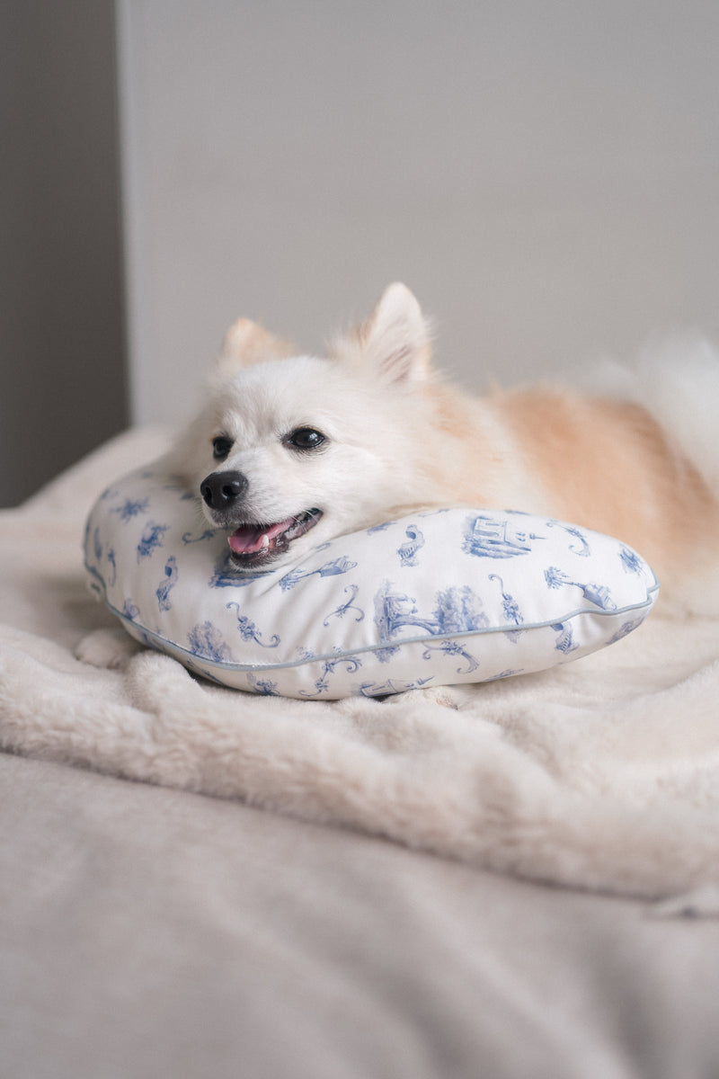Moon Hug Cushion